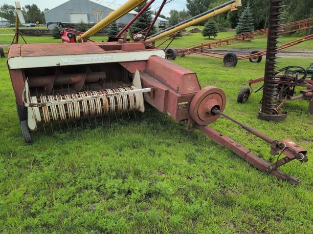 Image of International Harvester 430 equipment image 1