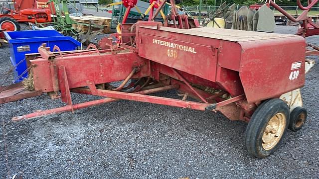 Image of International Harvester 430 equipment image 4