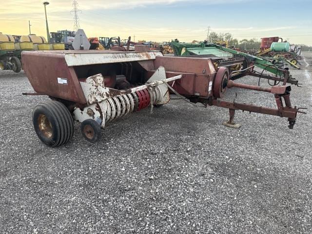 Image of International Harvester 430 equipment image 3