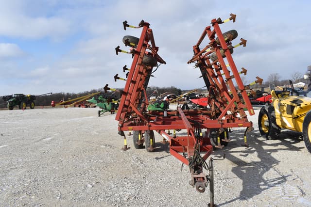 Image of International Harvester 4300 equipment image 1