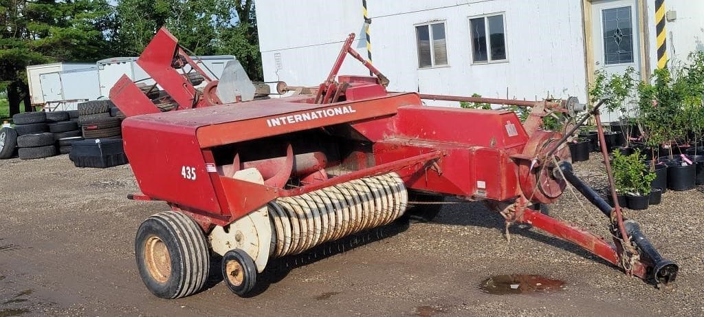 Image of International Harvester 435 Primary image
