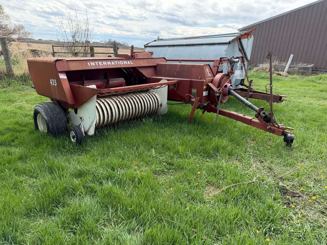 Image of International Harvester 435 Primary image