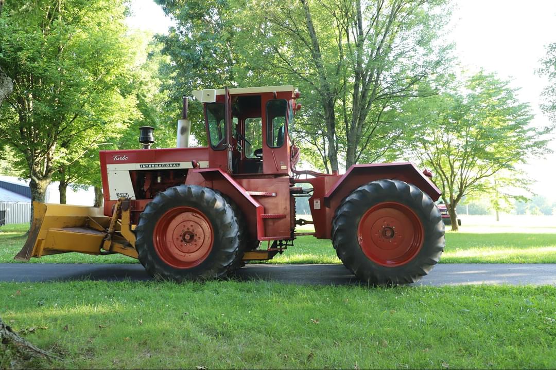 Image of International Harvester 4366 Primary image