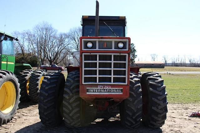 Image of International Harvester 4386 equipment image 1