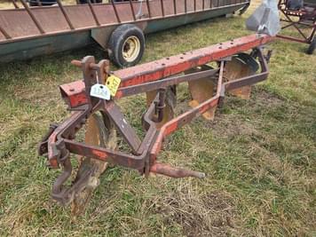 Main image International Harvester 440