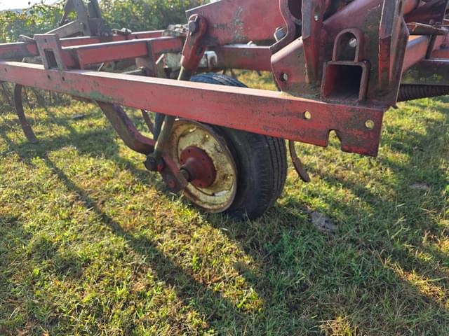 Image of International Harvester 45 equipment image 3