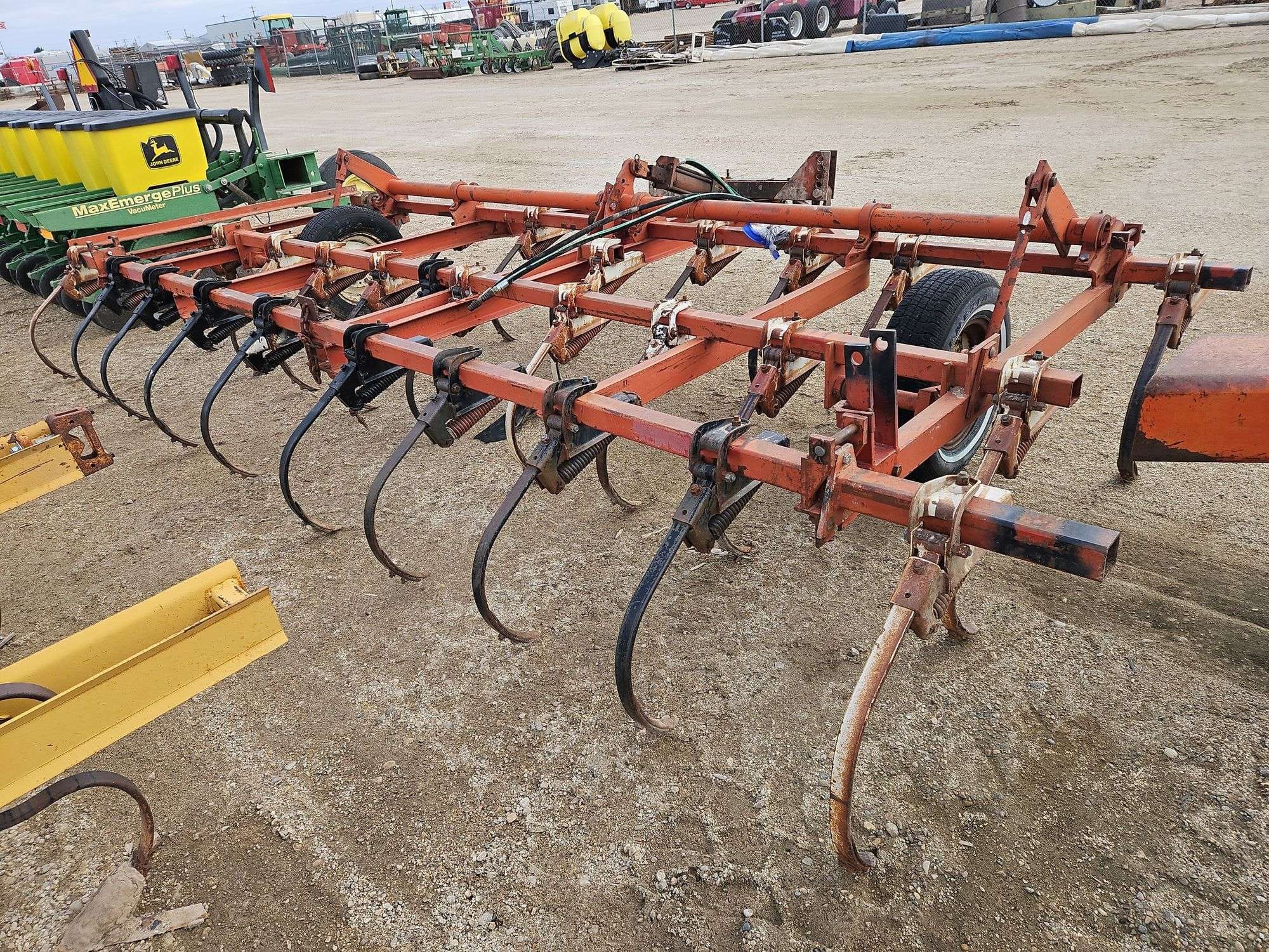 International Harvester 45 Equipment Image0