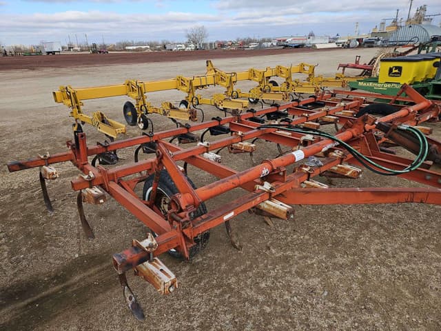 Image of International Harvester 45 equipment image 4