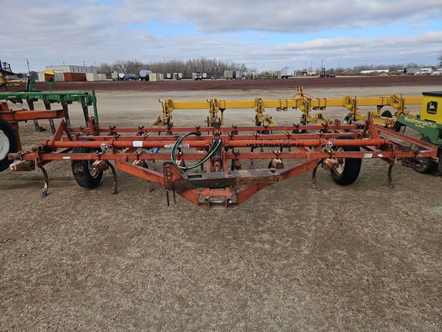 Image of International Harvester 45 equipment image 3