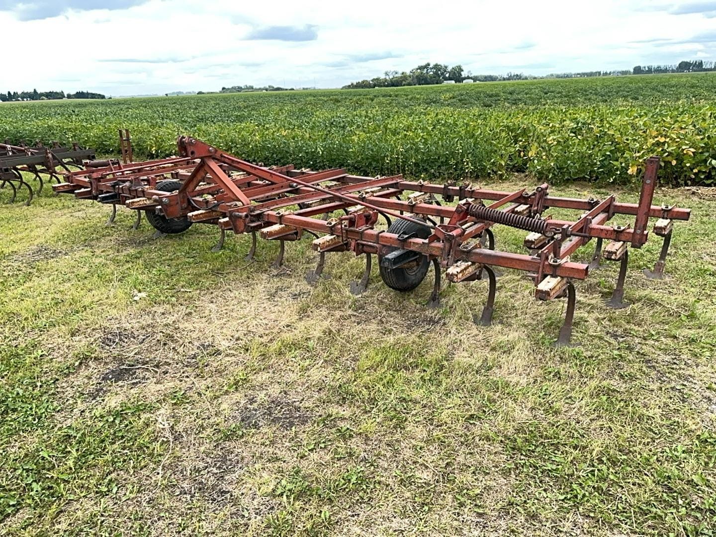 International 45 Equipment Image0