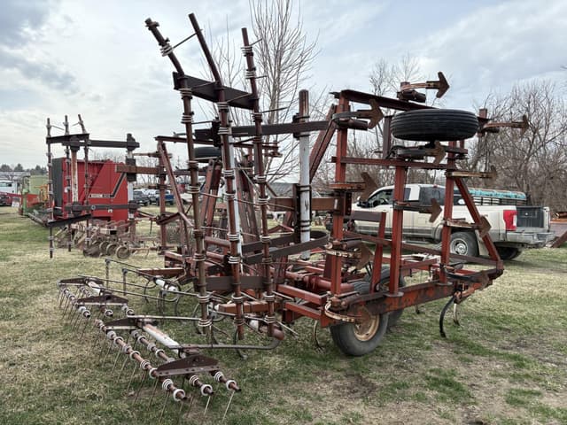 Image of International Harvester 45 equipment image 2