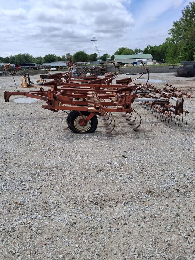 Image of International Harvester 45 equipment image 3