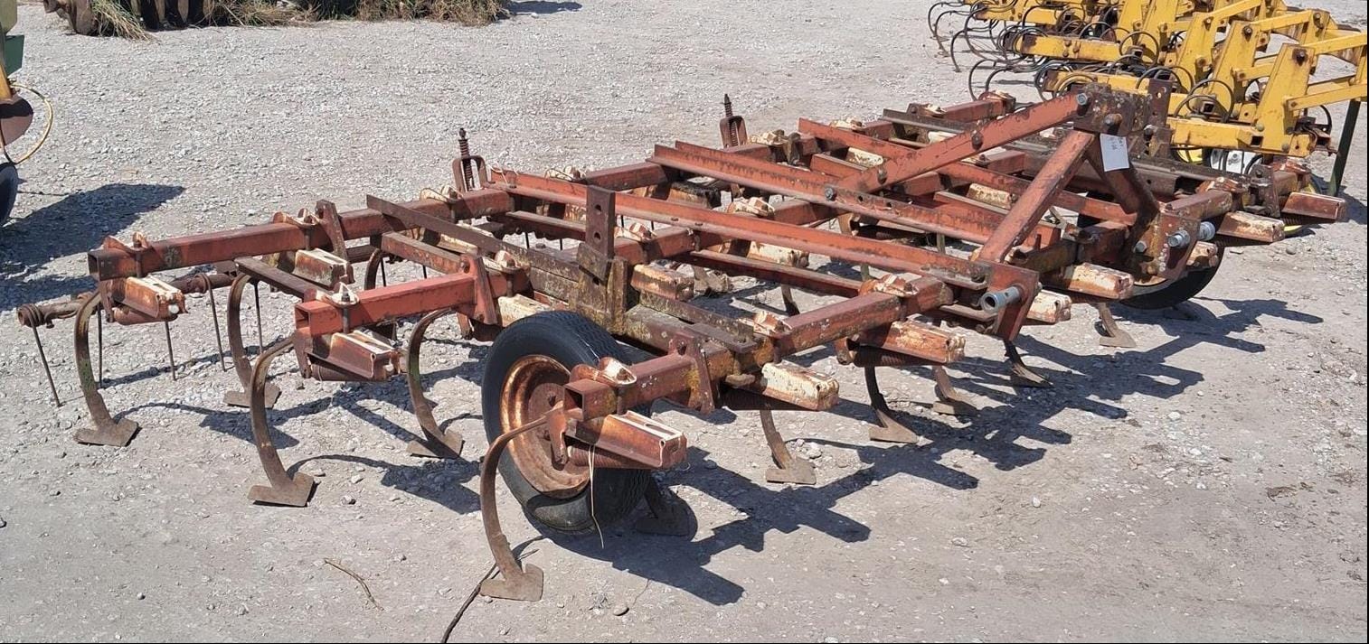 International Harvester 45 Equipment Image0