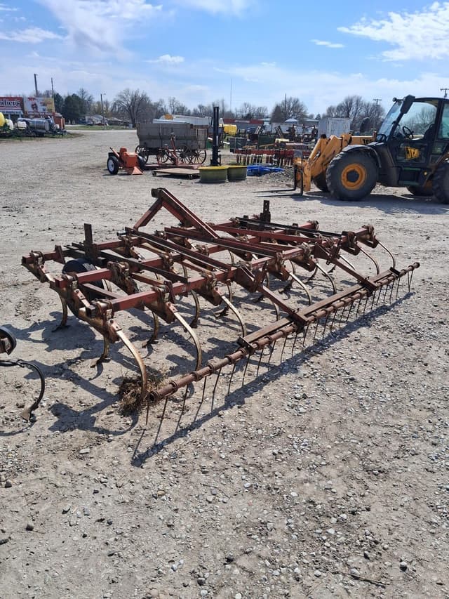Image of International Harvester 45 equipment image 3