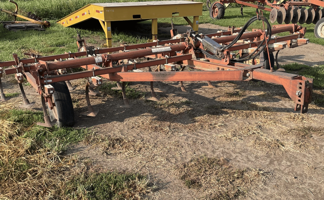 Main image International 45