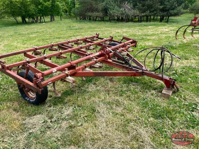 Image of International Harvester 45 equipment image 2