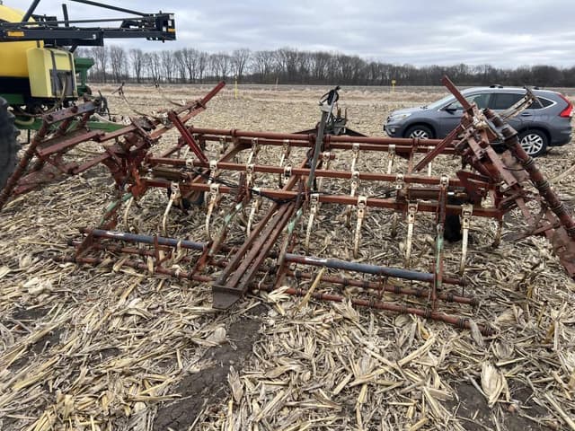 Image of International Harvester 45 equipment image 3