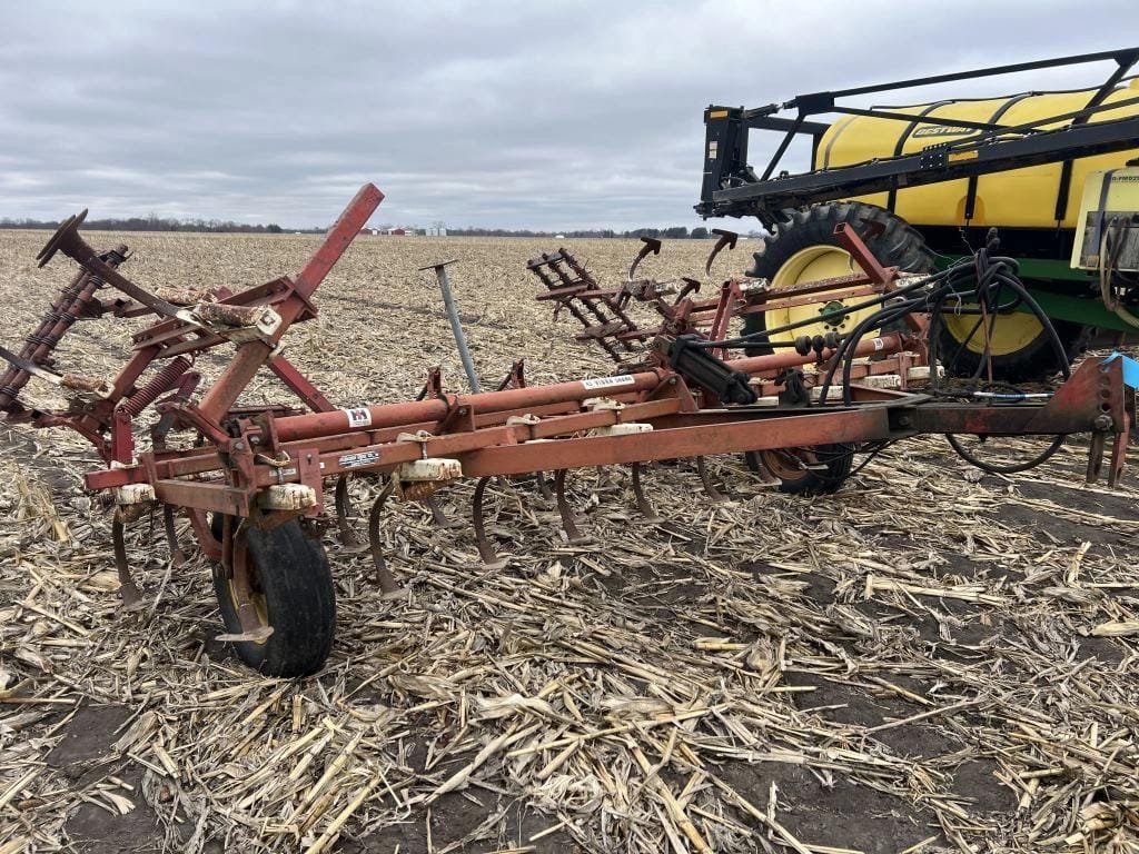 International Harvester 45 Equipment Image0