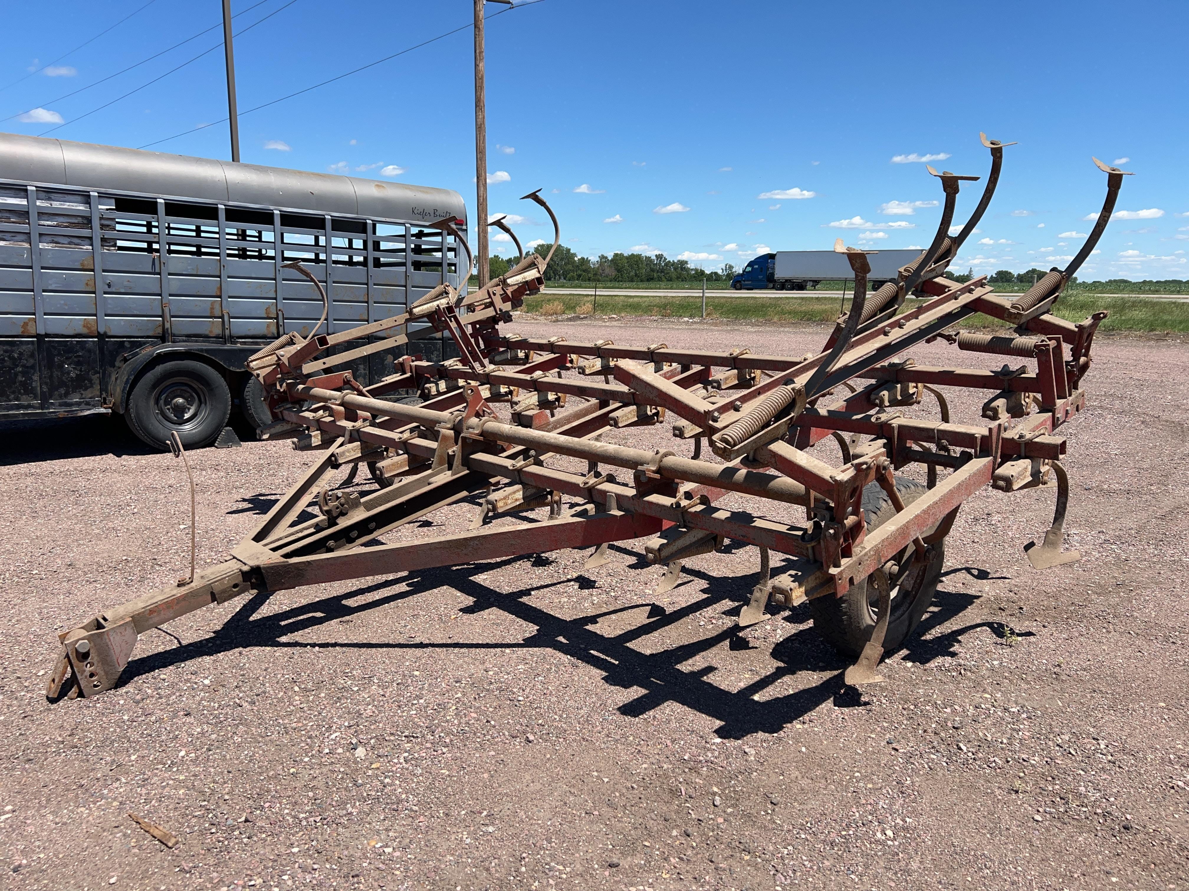 International Harvester 45 Equipment Image0