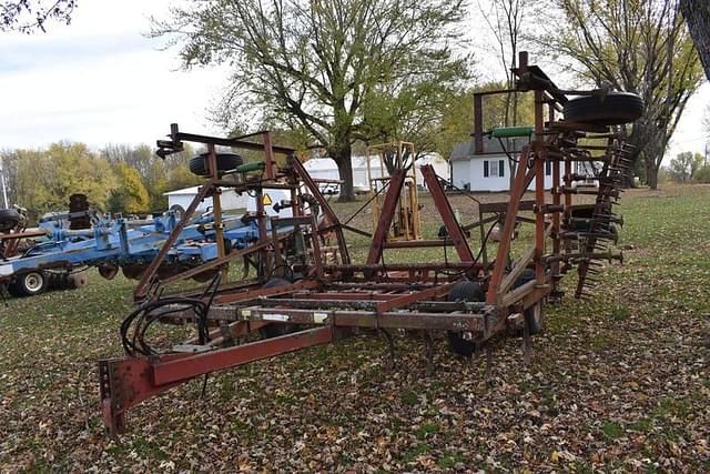 Image of International Harvester 45 equipment image 3