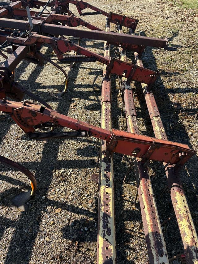 Image of International Harvester 45 equipment image 3