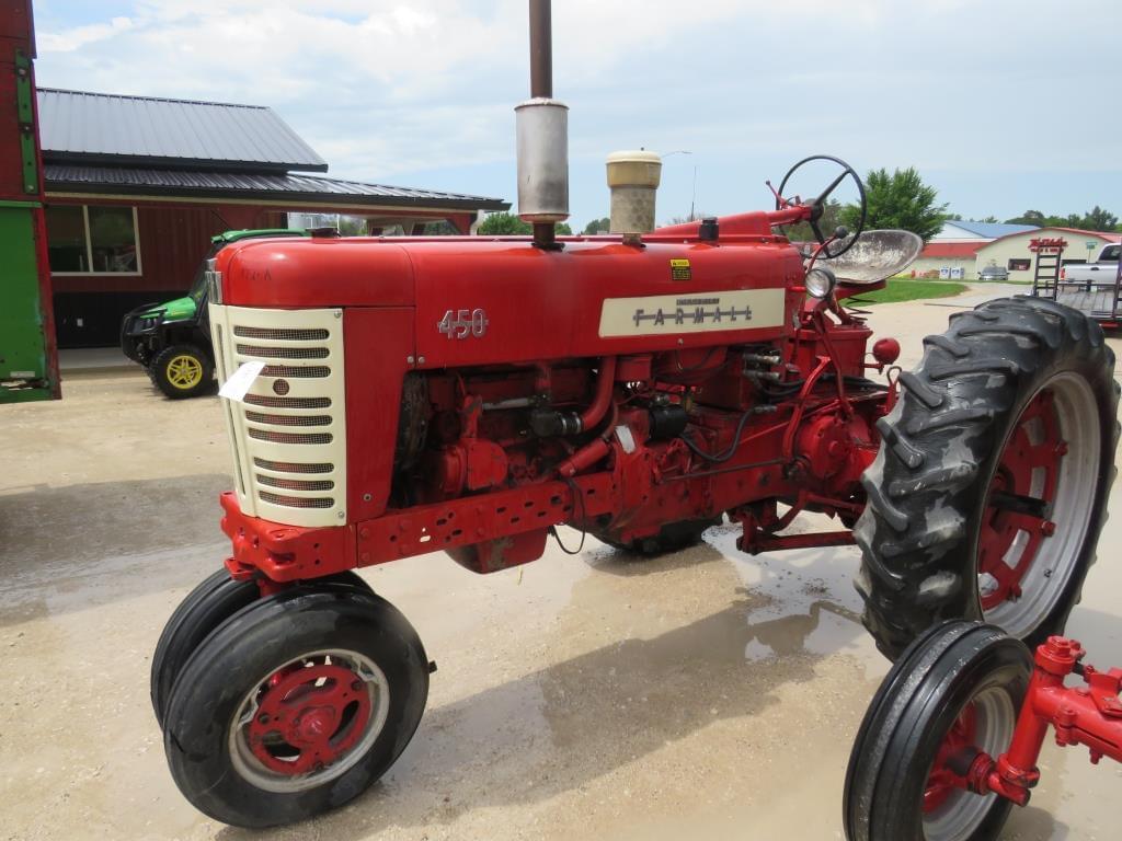 Image of Farmall 450 Primary image
