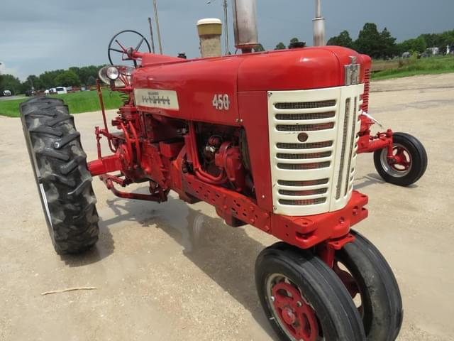 Image of Farmall 450 equipment image 2
