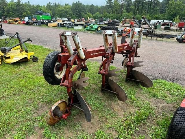 Image of International Harvester 450 equipment image 3