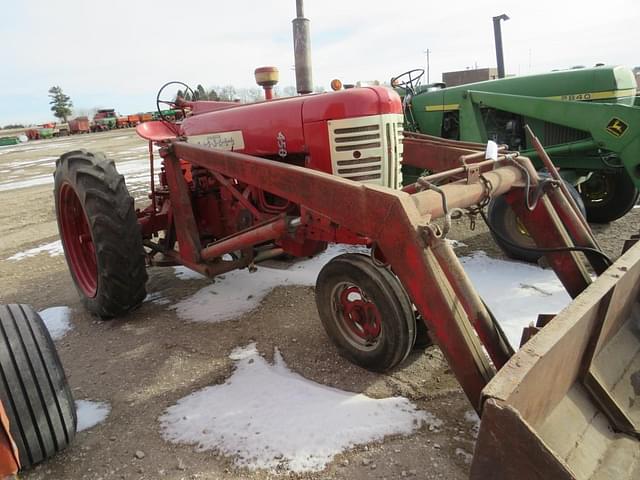 Image of International Harvester 450 equipment image 3