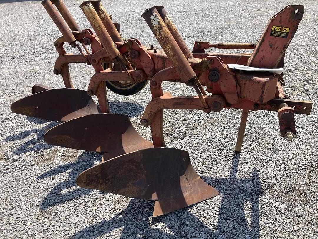 Image of International Harvester 450 Primary image