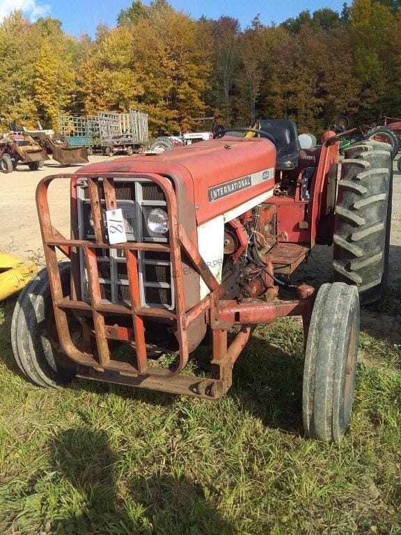 Main image International Harvester 454
