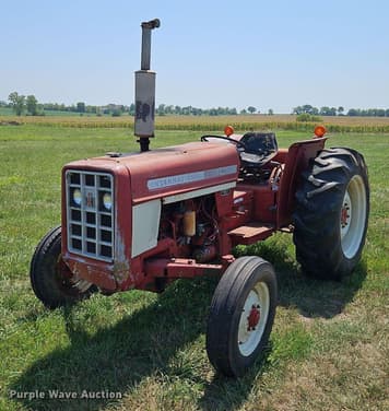 Main image International Harvester 454