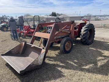 Main image International Harvester 454