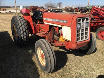 Main image International Harvester 454