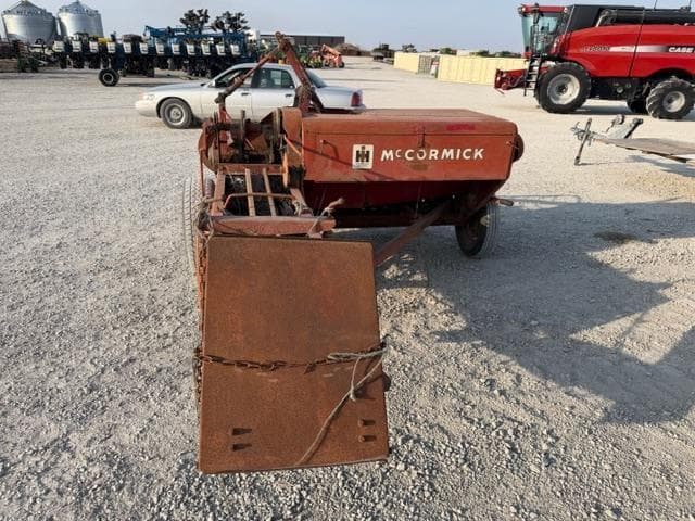 Image of International Harvester 46 equipment image 3