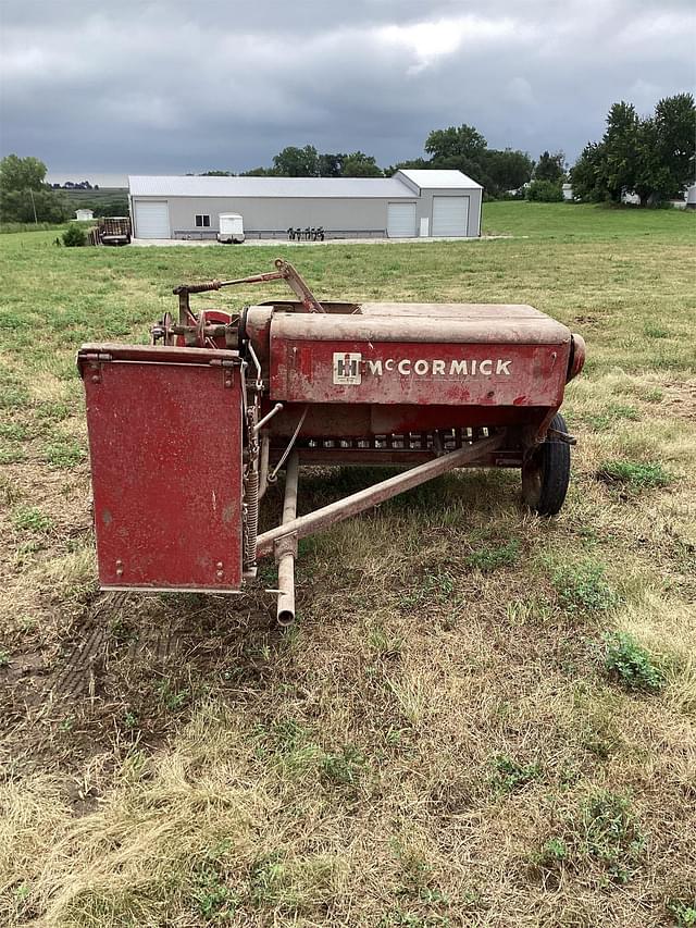 Image of International Harvester 46 equipment image 1