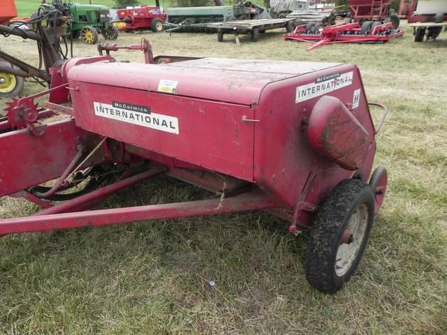 Image of International Harvester 46 equipment image 2