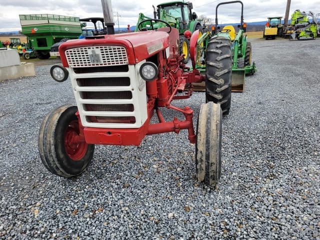 Image of International Harvester 460 equipment image 2