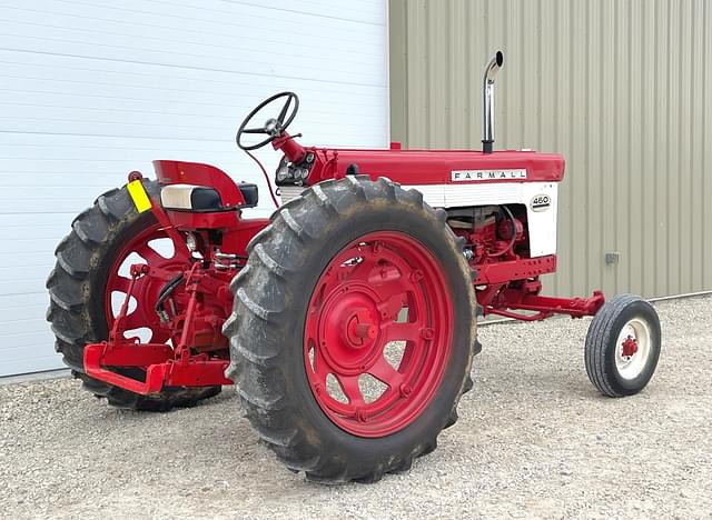 Image of International Harvester 460 equipment image 4