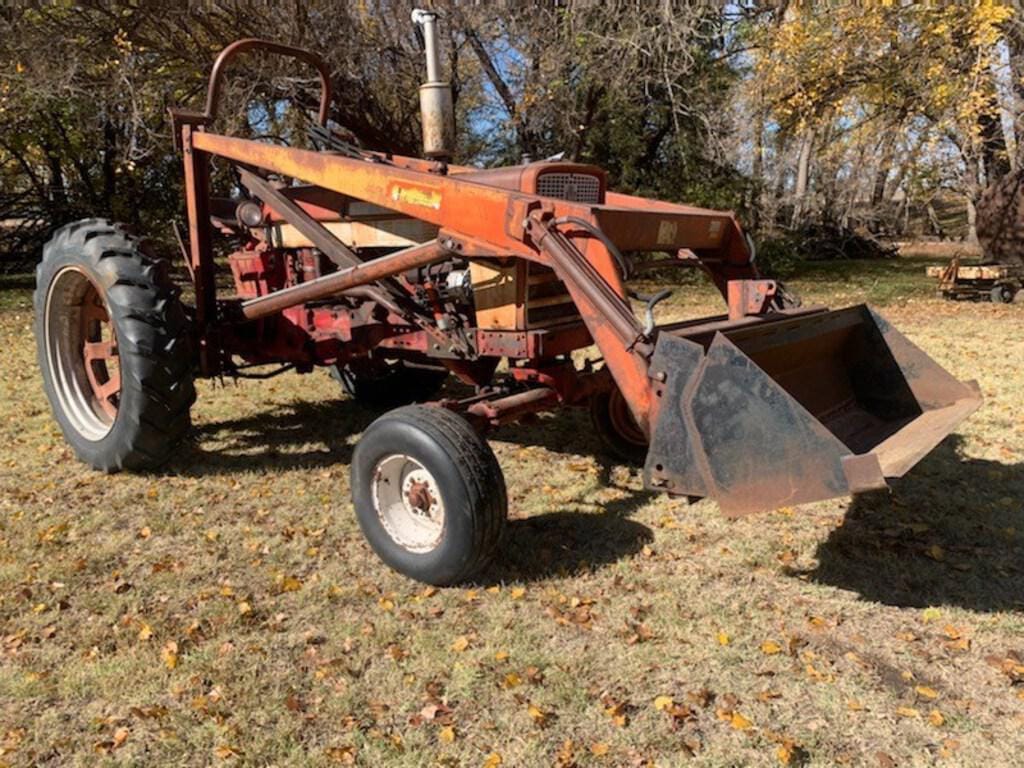 Main image International Harvester 460