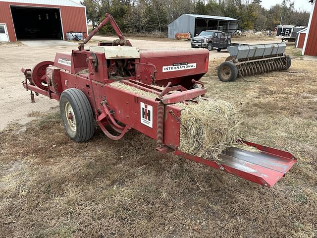 Image of International Harvester 47 equipment image 2