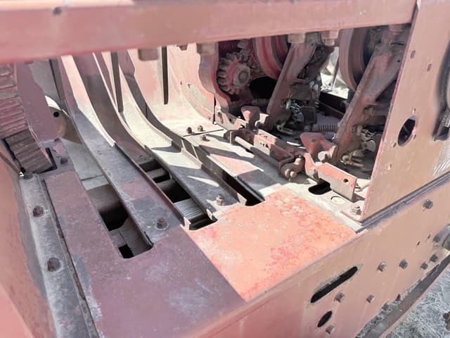 Image of International Harvester 47 equipment image 2