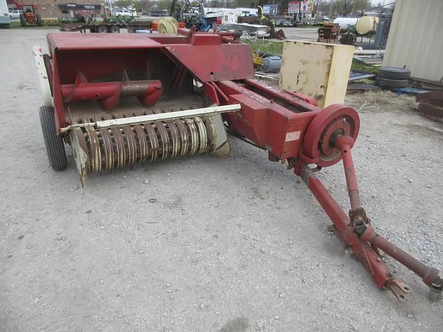 Image of International Harvester 47 equipment image 3