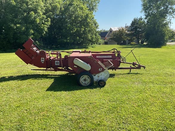 Image of International Harvester 47 equipment image 3