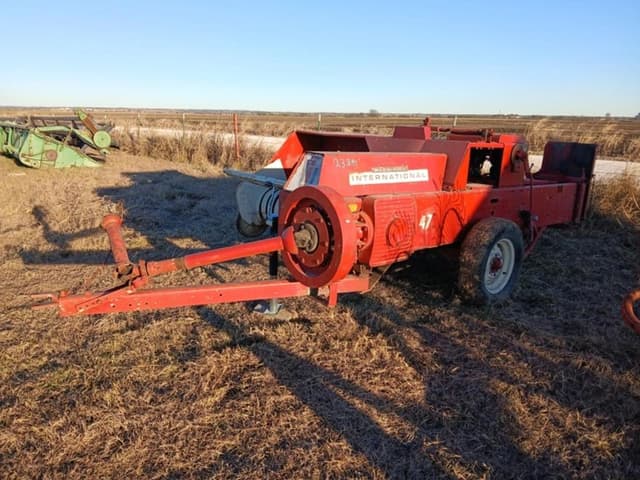 Image of International Harvester 47 equipment image 4