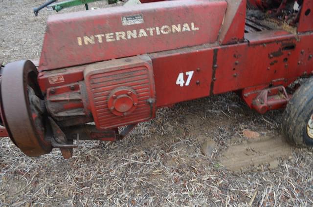 Image of International Harvester 47 equipment image 3