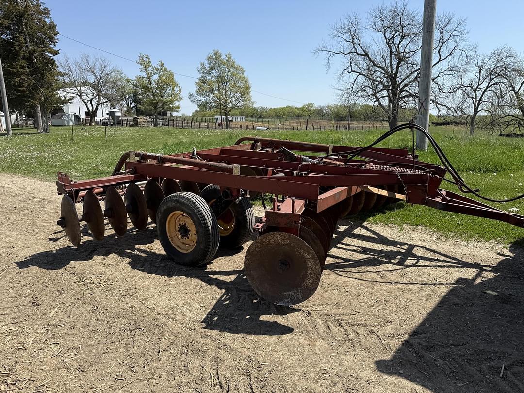 Image of International Harvester 470 Primary image