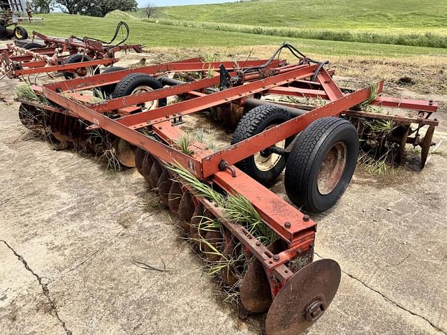 Image of International Harvester 470 equipment image 4