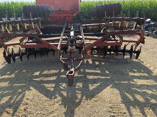 Image of International Harvester 470 equipment image 1