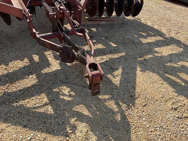 Image of International Harvester 470 equipment image 2